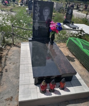 Памятник одиночный 106